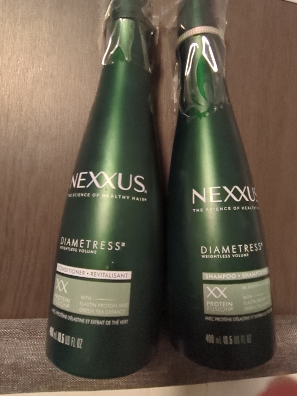 Nexxus Diametress Weightless Volume Shampoo & Conditioner - Green